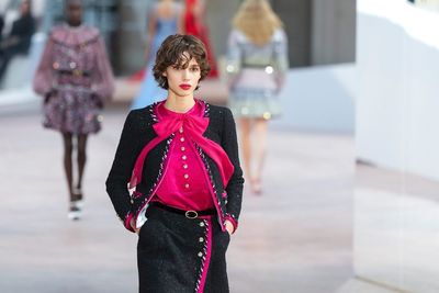 Chanel brings back Eighties power dressing at haute couture show