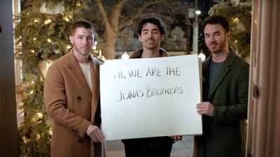 Jonas Brothers announce return to acting for new Disney Christmas movie