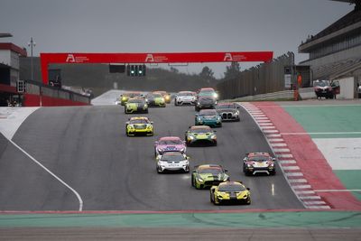 Three teams share GT4 Winter Series spoils at eventful Portimao meeting