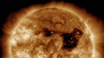 Aurora alert! Gigantic 500,000-mile 'hole' in the sun's atmosphere could spark impressive northern lights tonight and tomorrow (photo)