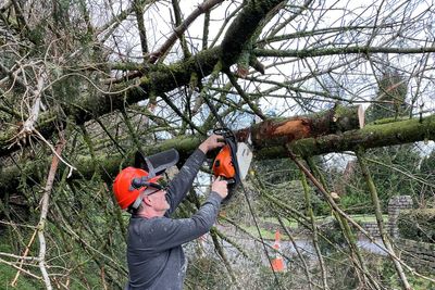 Community rallies round to support elderly and vulnerable cut off by Storm Eowyn