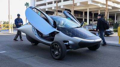 Aptera Says It’s Close To a Solar-Powered EV. But I Have Questions