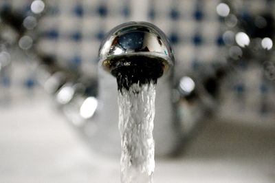 Plan to jail water bosses who block watchdog probes moves closer to becoming law