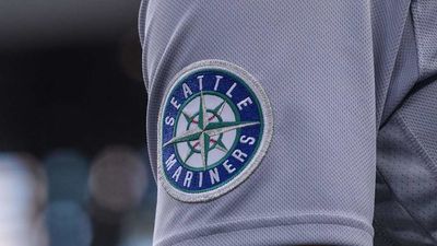 Mariners Sign Pitcher Who Shares First and Last Name With All-Star Teammate