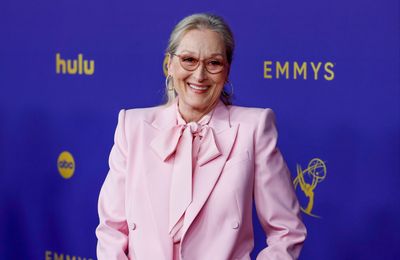 Meryl Streep had to cut through a fence to escape her home amid the LA wildfires