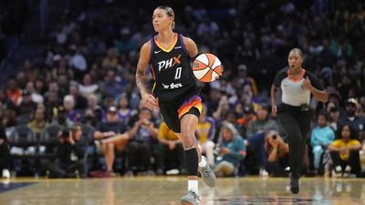 Sun Receive Two Players, Draft Pick From Mercury for Five-Time All-Star Alyssa Thomas