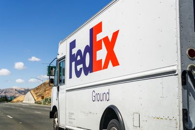 Here's What to Expect from FedEx's Next Earnings Report