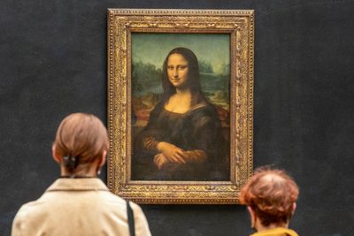 Mona Lisa to be placed in ‘special’ private room as part of Louvre renovation