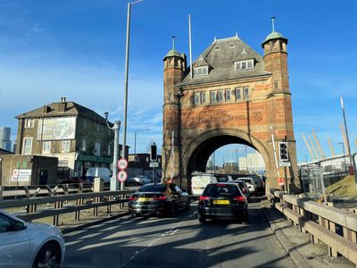 Blackwall or Silvertown tunnel for 75p: TfL launches cheaper tolls for low-income Londoners