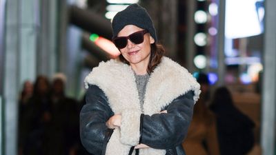 Katie Holmes has made me want to add an oversized aviator coat to my wardrobe, pronto