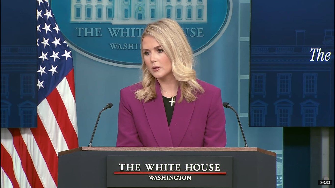Karoline Leavitt: Trump's 27-Year-Old Press Secretary… - How Old Is Karoline Leavitt? Rising Political Figure's Age