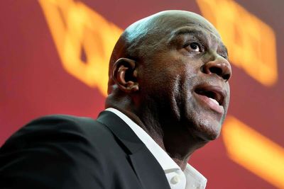 Magic Johnson will lead new recovery group for L.A. wildfires