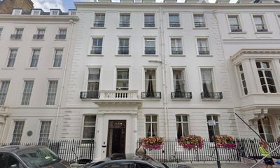 Members of London’s Savile Club vote against letting women join