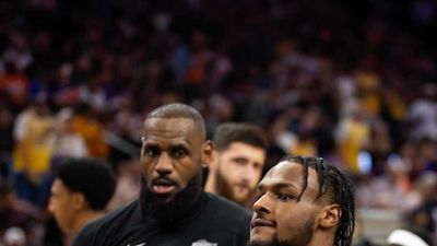 Lakers' LeBron James Perfectly Puts Son Bronny James's Struggles in Perspective