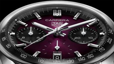 Hands on with the TAG Heuer Carrera Chronograph in Purple – the perfect chronograph for most people