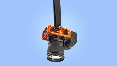 3 Legged Thing Roxie QD adds quick-detach socket to Canon EOS R5, R5C, R6 & R6 Mk II L-bracket