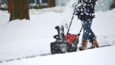 Which type of snow blower is best? Experts reveal the right option for your yard