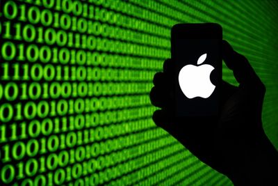 Two Flaws In Apple's A- And M-Series Chips Could Leak Personal Data From Chrome And Safari