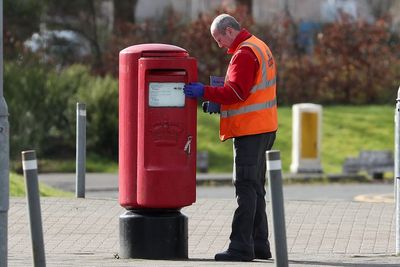 Almost 11 million people hit by post delays over Christmas – Citizens Advice