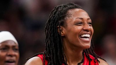 Kelsey Mitchell Explains Decision to Re-Sign With Fever, Gives Nod to Caitlin Clark