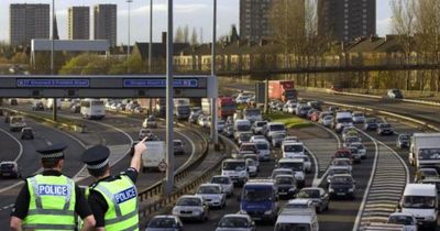 Traffic chaos as M8 at Glasgow Airport 'restricted' amid ongoing incident