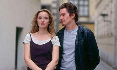 Before Sunrise review – Richard Linklater’s brief encounter defies romantic convention