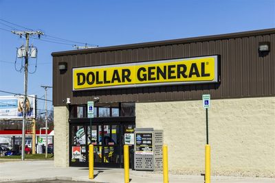 Rebuilding the Empire: Can Dollar General Rally in 2025?