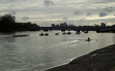 Major emergency search under way after reports of person in River Thames near Wandsworth