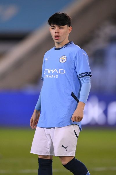 Tottenham set to sign Man City youngster Dan Batty after medical