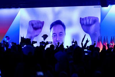 Is Elon Musk a Nazi, and can he get European far-right hardliners elected?