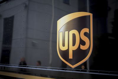 Is UPS Stock a Buy as Amazon Volume Declines?
