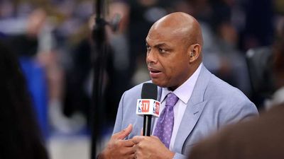 Charles Barkley Bluntly Calls Out Poor Officiating to End Grizzlies-Rockets