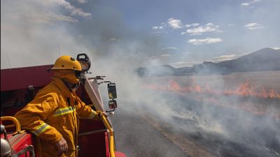 Inside the fight to save towns in path of fire disaster