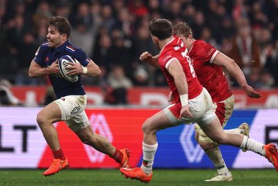 France 43-0 Wales: Antoine Dupont shines as Les Bleus begin Six Nations in style