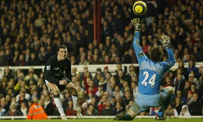 Golden Goal: John O’Shea for Manchester United v Arsenal (2005)