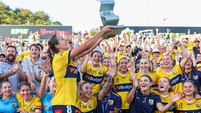 Unbeaten City snatch Victory draw, Mariners batter Jets