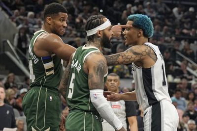 Chris Paul wisely ducks Giannis Antetokounmpo postgame after mocking Bucks’ star