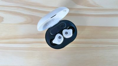 I’m never flying without these gaming earbuds again — bye-bye motion sickness