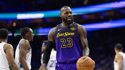 Mike Breen Thinks LeBron James Might Keep Playing Far Longer Than We Imagine