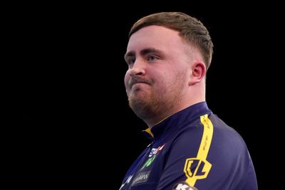 Luke Littler dumped out of Winmau World Masters by Jonny Clayton