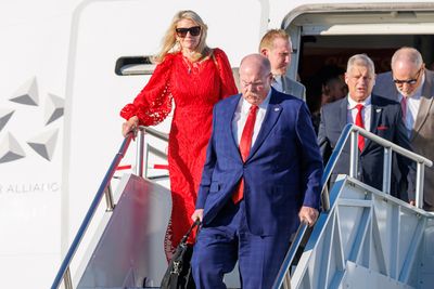 Chiefs land in New Orleans to begin preps for Super Bowl 59