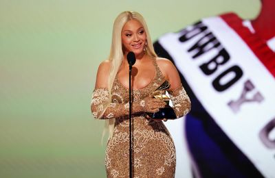 Grammy Awards: Beyonce 'in shock' to win Best Country Album