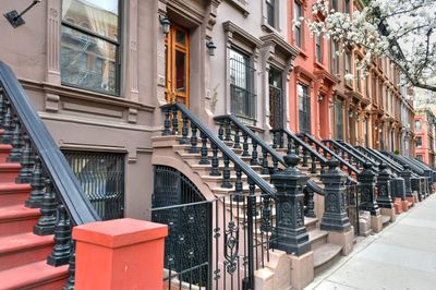 Manhattan housing inventory drops 17%, according to report