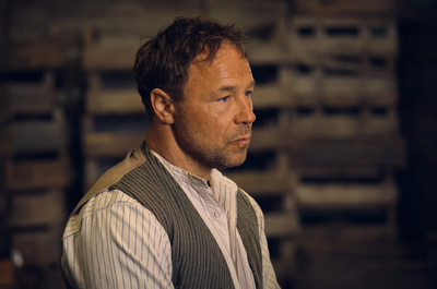 Stephen Graham says working class families are made to look 'miserable' in British dramas