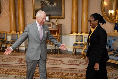 King welcomes Tory leader Kemi Badenoch to palace in revival of royal convention