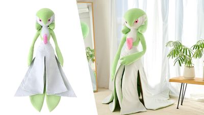 Pokemon store is now selling life-size Gardevoir plushies which don't look creepy at all