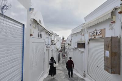 Santorini On High Alert Amid Seismic Activity Concerns