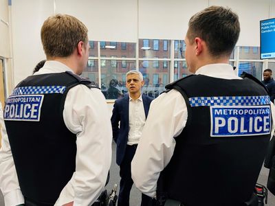 Sadiq Khan shown dramatic footage of police arresting 'stalker' red-handed while at home of alleged victim