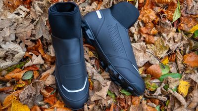 Shimano MW502 winter cycling shoe review: a small price to pay for warm feet