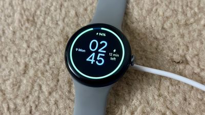 Android smartwatches should soon get better charging options